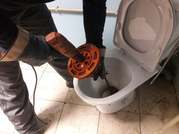 засор канализации