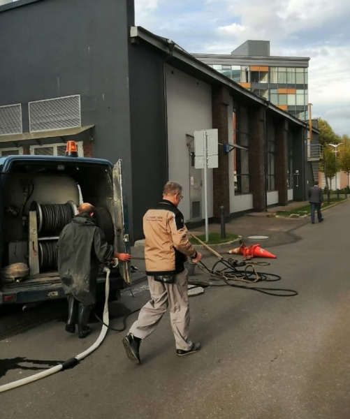 прочистка канализации москва